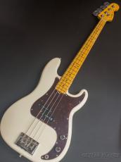 Fender American Professional Precision Bass -Olympic White/Maple Fingerboard-【4.30kg】_2