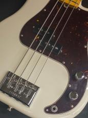 Fender American Professional Precision Bass -Olympic White/Maple Fingerboard-【4.30kg】_3