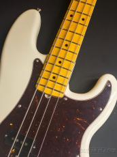 Fender American Professional Precision Bass -Olympic White/Maple Fingerboard-【4.30kg】_4