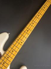 Fender American Professional Jazz Bass -Olympic White/Maple Fingerboard-【4.11kg】_5
