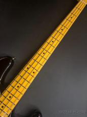 Fender American Professional Jazz Bass -3-Color Sunburst/Maple Fingerboard-【4.28kg】_5