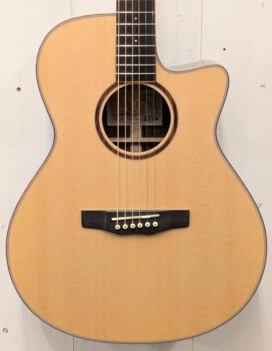 Morris SC-71 【モリダイラ楽器 特選モデル】