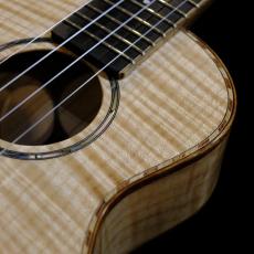 KOU ukulele Concert D model - Curly Maple_10
