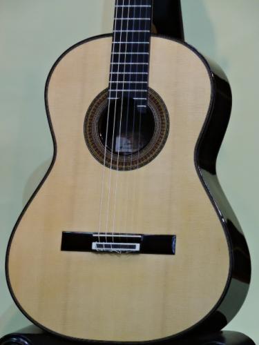 黒澤　哲郎 Dinastía【ディナスティア】