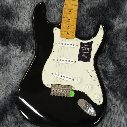 Fender Limited Edition Vintera II Road Worn '60s Stratocaster Black / Maple【1本限定特価】