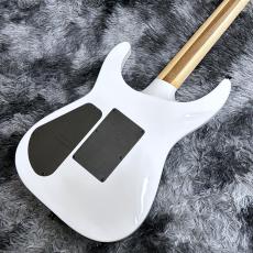 Jackson Pro Plus Series Soloist SLA3 Snow White / Ebony 【特価】【生産完了カラー】【スルーネック】_8