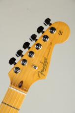 Fender American Professional II Stratocaster Maple Fingerboard Miami Blue 2020_7