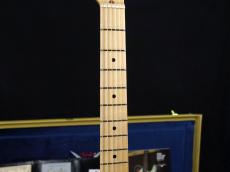 Fender Custom Shop 1955 Stratocaster Closet Classic with Gold NOS Hardware Aged Black_5