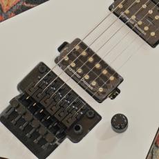 Jackson Pro Plus Series Rhoads RR24, Ebony Fingerboard, Snow White 【特価】【3.19Kg】_3