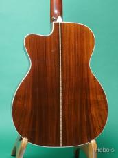 Martin OMC-28E PU標準装備 (Fishman Aura VT Enhance)_4