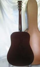 Martin D-18 Authentic 1937 / T-bar rod Dovetail Neck Joint・Solid Adirondack Spruce Top ・Solid Mahogany Side and Back・Under Finish Guard・Ebony Fingerboard & Bridge 【With Original Case】  2007年製_4