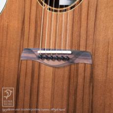 Julien Sublet (Guitares Julien Sublet) OM-Cutaway (Ebony)【48回無金利キャンペーン発動中!】_11