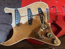 Fender Japan ST72-115_15