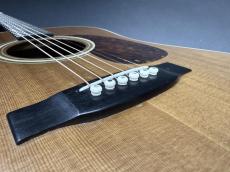 The Kasuga BG-120 1973年製 / Solid Spruce Top・Solid Rosewood Side and Back・Inlay Logo・Ebony Fingerboard and Bridge・Mahogany Neck・本鼈甲 Pick guard・Cedar Wood Scalloped X Waving Bracing【With Takabe Hard Case】_14