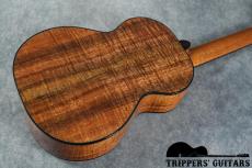 Kamaka HF-3D2I (2019) 良い杢目のHF-3D2I入荷しました!_16