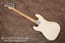 Fender 1975 Precision Bass "Olympic White Finish"_2