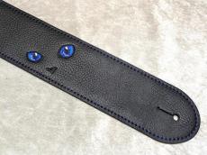 Grande uomo 【特注】黒ねこ刺繡ストラップ 足跡Verサファイアカラー _2