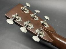 Martin D-28HW Brazilian “Hank Williams” Signature / Limited Order of 150・Sitka Spruce Top・Brazilian Rosewood Side and Back・Herringbone Trim・Diamond Inlay・Ebony Fingerboard and Bridge・Long Saddle【With Martin _10
