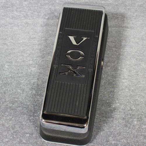 VOX V847