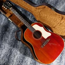 Gibson Gibson J-45 Cherry Red 1967_2