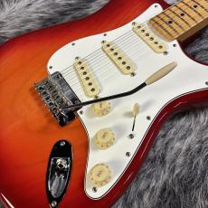 Fender Player II Stratocaster Chambered Ash Body Aged Cherry Burst_3