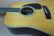 S.Yairi YD-303 / Original  S.yairi Peg・Solid Spruce Top・Side and Back Siam-Gaki (Ziricote)・Ebony Fingerboard and Bridge・White and Black Multi Binding・Under Finish Black Pick guard  【With Hard Case】  1976年製_13