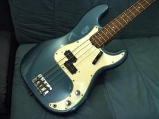 Fender Precision Bass_2
