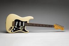 Fender George Harrison Dark Horse Stratocaster【ご予約受付中!】【2027年3月発売予定】