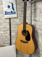 Martin D-18E Modern Deluxe_2