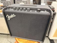 Fender Mustang LT25