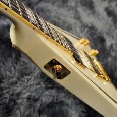 Jackson Legend Series Limited Edition Signature Randy Rhoads CD1 Vintage White with Black Pinstripes_9