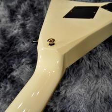 Jackson Legend Series Limited Edition Signature Randy Rhoads CD1 Vintage White with Black Pinstripes_10