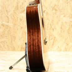 Taylor 310e LTD 2016_4