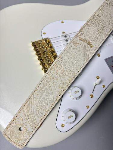 Grande uomo 【日本最高峰ストラップ】G-Premium Paisley Hologram White【ペイズリー柄】【ホログラム加工】