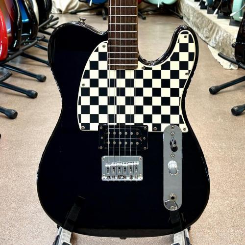 Squier Avril Lavigne Telecaster