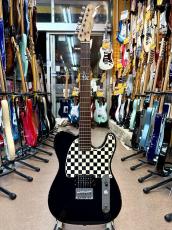 Squier Avril Lavigne Telecaster_3