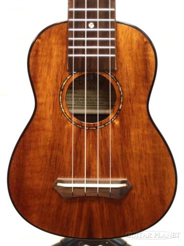 KUMU UKULELE SQ-34A 【ソプラノ/ロングネック】【ハワイアンコア】【Tuxedo series】【12回金利0%対象】【送料込】