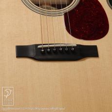 Collings OM-2H Cutaway (Q Sitka Spruce)【紹介動画あり】_11