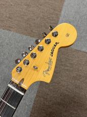 Fender American Professional Classic Jaguar, Rosewood Fingerboard, 3-Color Sunburst_4