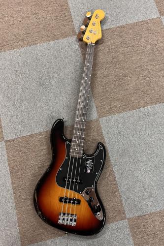 Fender American Professional Classic Jazz Bass, Rosewood Fingerboard, 3-Color Sunburst