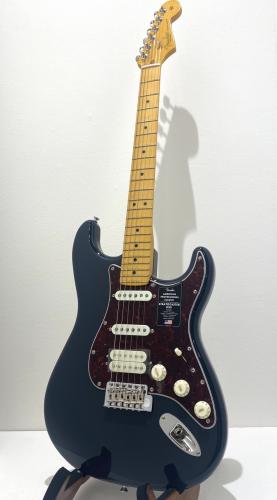 Fender American Professional Classic Stratocaster HSS / Faded Black