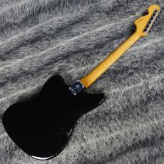 Fender Vintera II 70s Jaguar Black_2