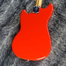 Fender Player II Mustang Bass PJ Coral Red_2