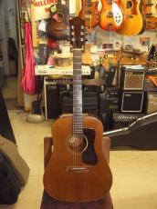 Guild D-25 (1975)_2