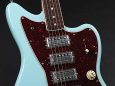 Fender Limited Edition 60th Anniversary Triple Jazzmaster Daphne Blue_4