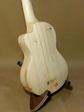 Quiam (クワイアン) Trough neck Concert Ezo Sakura_3