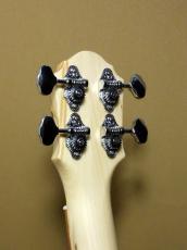 Quiam (クワイアン) Trough neck Concert Ezo Sakura_7