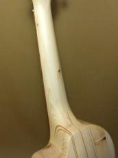 Quiam (クワイアン) Trough neck Concert Ezo Sakura_9