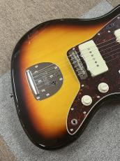 Fender Made in Japan Traditional 60s Jazzmaster, Rosewood Fingerboard, 3-Color Sunburst_5