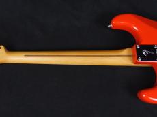 Fender Player II Stratocaster HSS Coral Red 2025_8